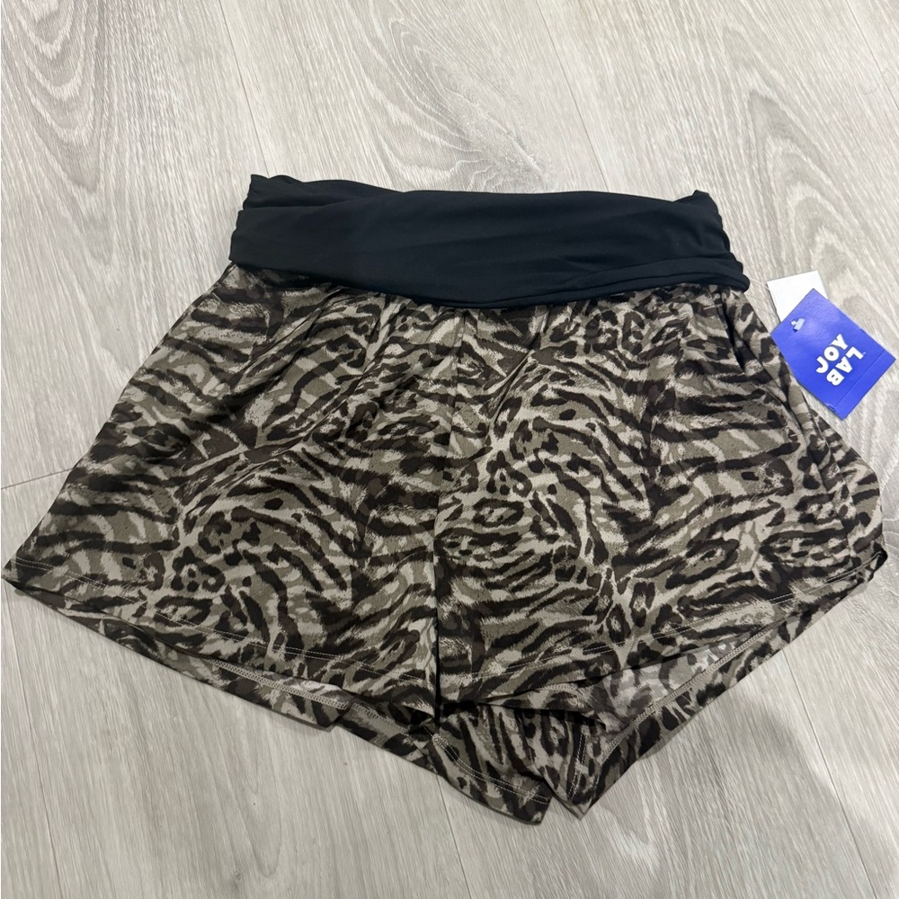 Women's Mid-Rise Foldover Waistband Woven Shorts 2" - JoyLab Animal Print XS - Picture 5 of 9